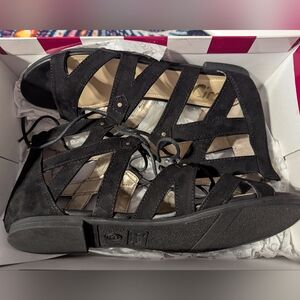Circus by Sam Edelman Black Strappy Sandals